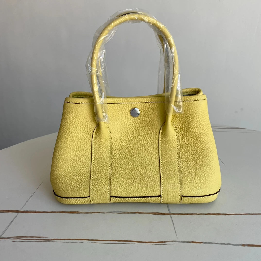 High Quality Luxury Genuine Leather Shoulder Handbag with Large Capacity Lychee Grain Commuting Cowhide Bucket Brand Bags