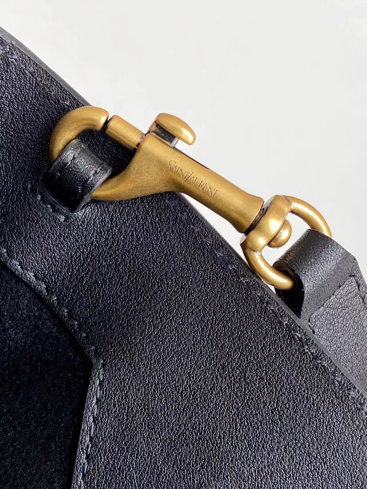 Lady Bucket Bags for Women Luxury Designer 2025 New Decoration Chain Beach Vacation Brand Shopping Handbag