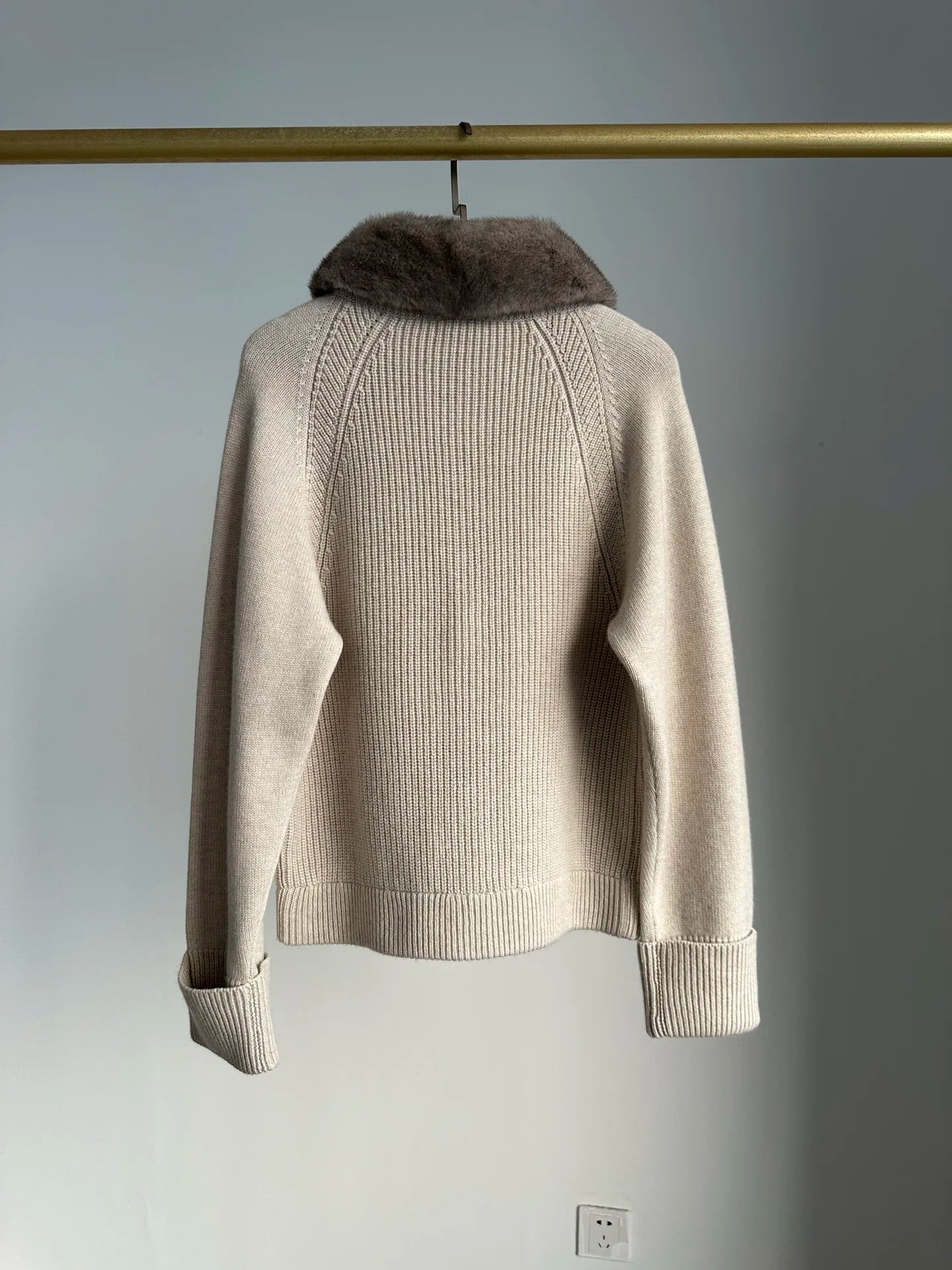 100% Cashmere Beige Mink Fur Collar Knit Cardigan Women Loose Patch Pocket Knitted Sweater Coat
