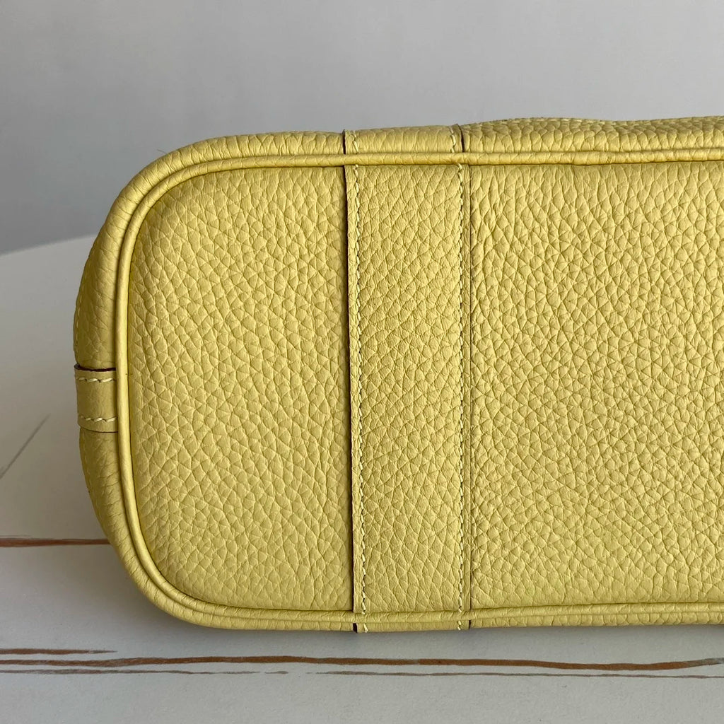 High Quality Luxury Genuine Leather Shoulder Handbag with Large Capacity Lychee Grain Commuting Cowhide Bucket Brand Bags