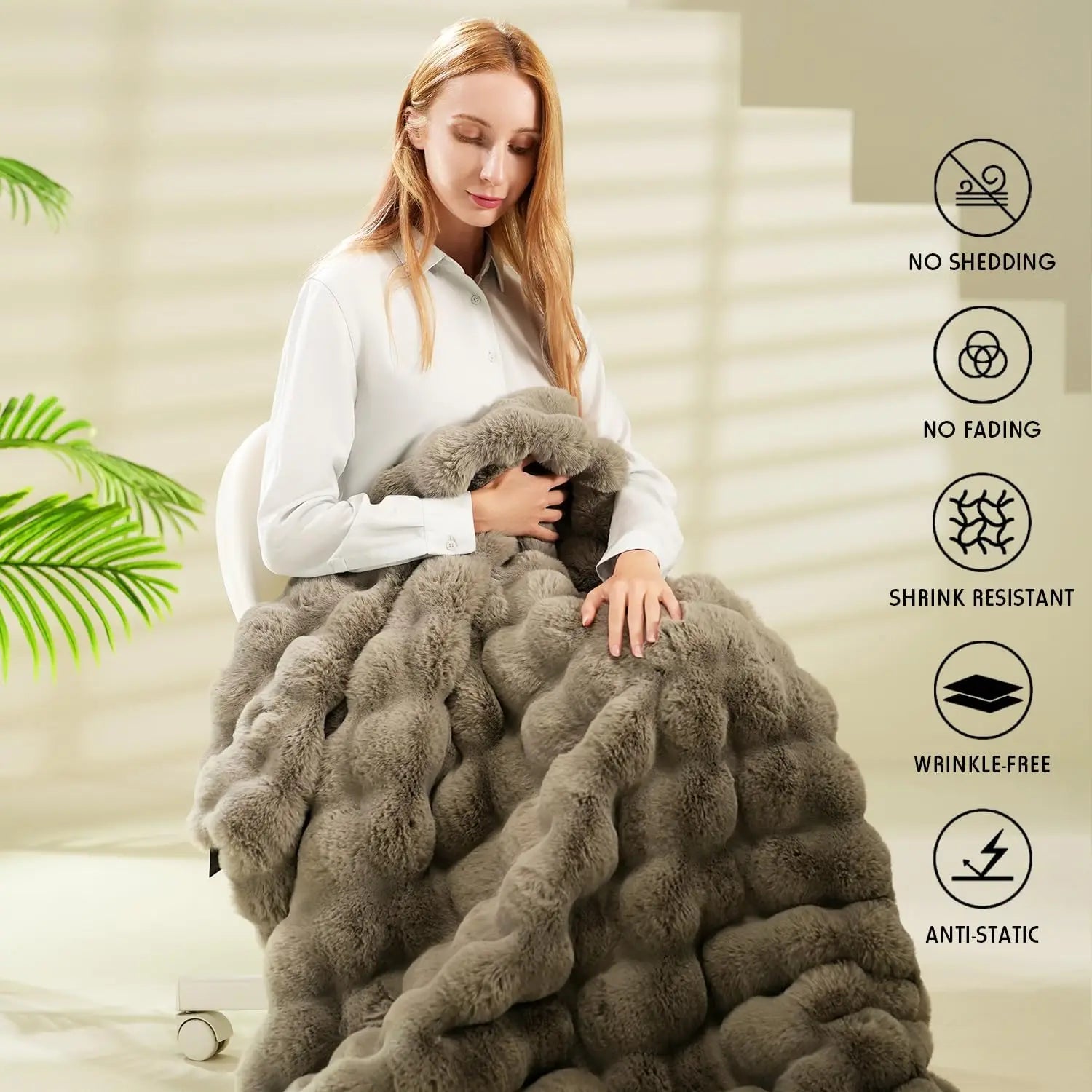 Oversized Warm Thick Bubble Plush Faux Fur Throw Blanket, Soft Cozy for Couch Bed Living Room (Grey, 75x90in)