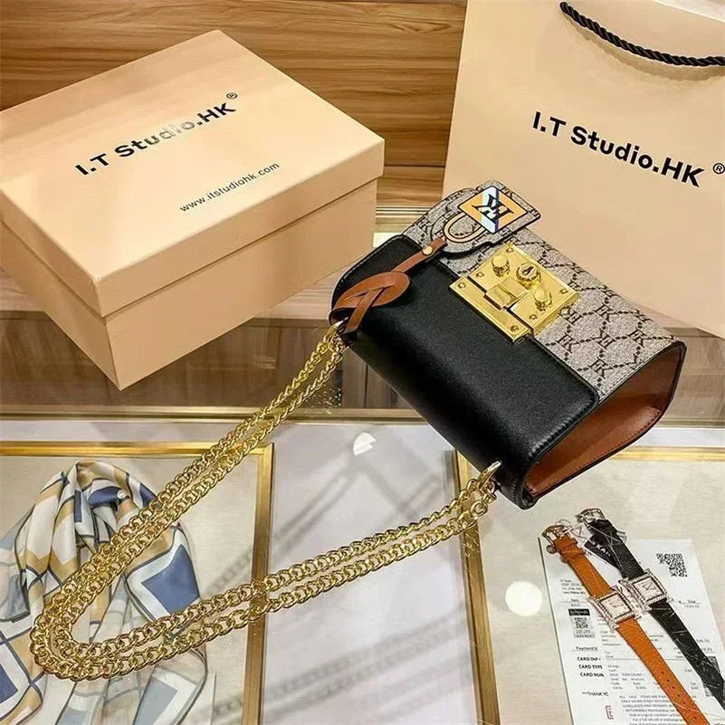 women Shoulder Bag High Quality genuine Leather Padlock Hand Bags Flap Messenger handbag Fashion Letter  purse BG8