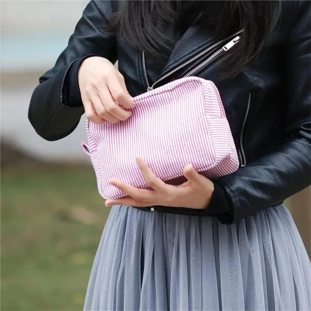 Seersucker Ruffle Cosmetic Bags Striped Storage Make Up Bags for Women Lady with Zipper Travel Bag Makeup Bag