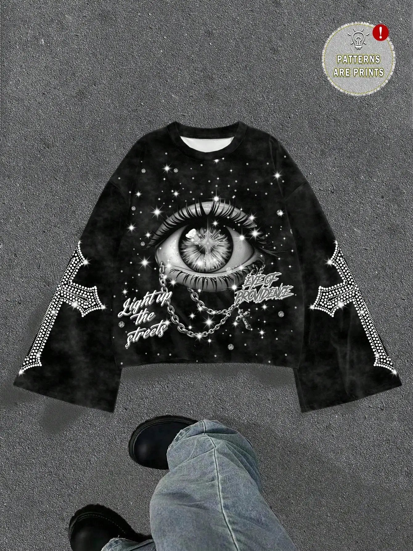 Gothic Eye Print Cropped Flare Sleeve T-Shirt with Sparkle Stars and Chain Design