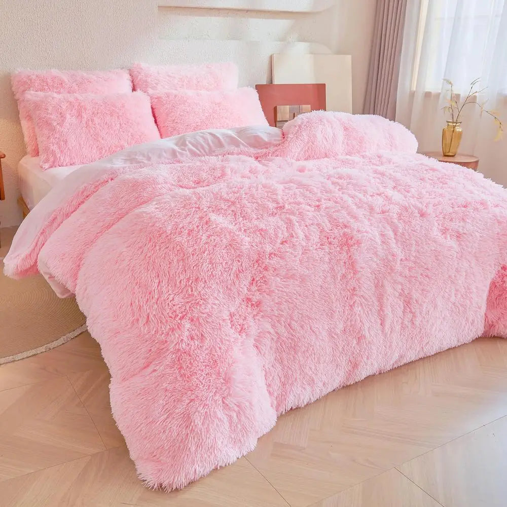 Luxurious Pink Faux Fur Duvet Set with 2 Pillowcases, King Size, Zippered Closure