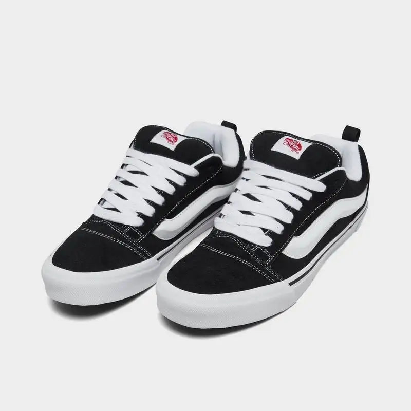 Vans Men's Classic Old Skool Skateboarding Sneakers Casual Sports Shoes for Everyday Wear and Active Lifestyle