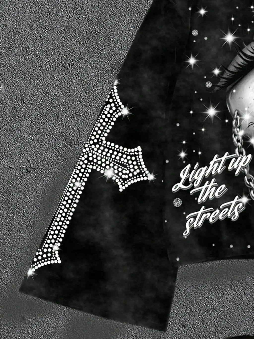 Gothic Eye Print Cropped Flare Sleeve T-Shirt with Sparkle Stars and Chain Design