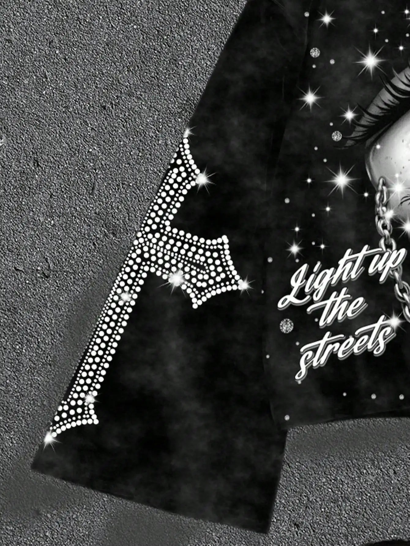 Gothic Eye Print Cropped Flare Sleeve T-Shirt with Sparkle Stars and Chain Design