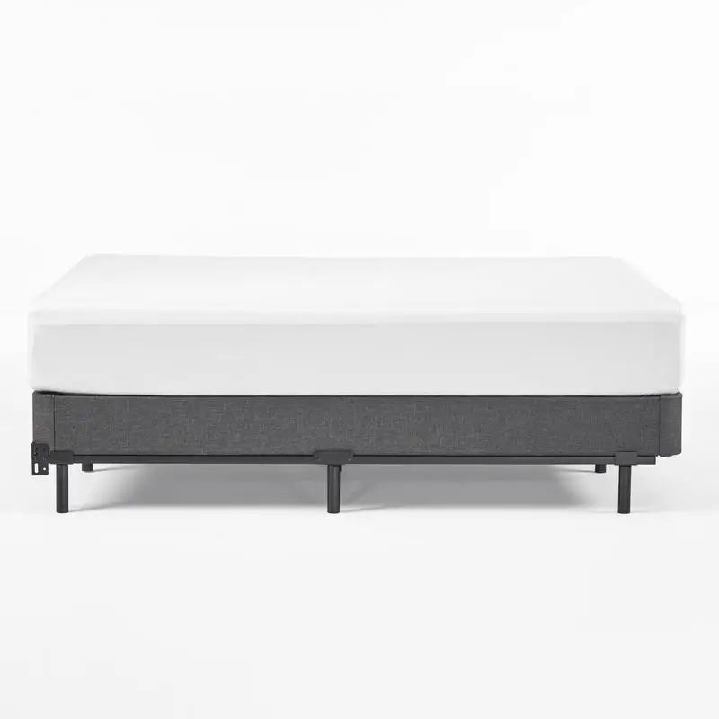 Queen Mattress Protector, Waterproof & Dust-Mite Resistant, Hypoallergenic, Breathable Cover, Ideal for Allergy Sufferers, Easy