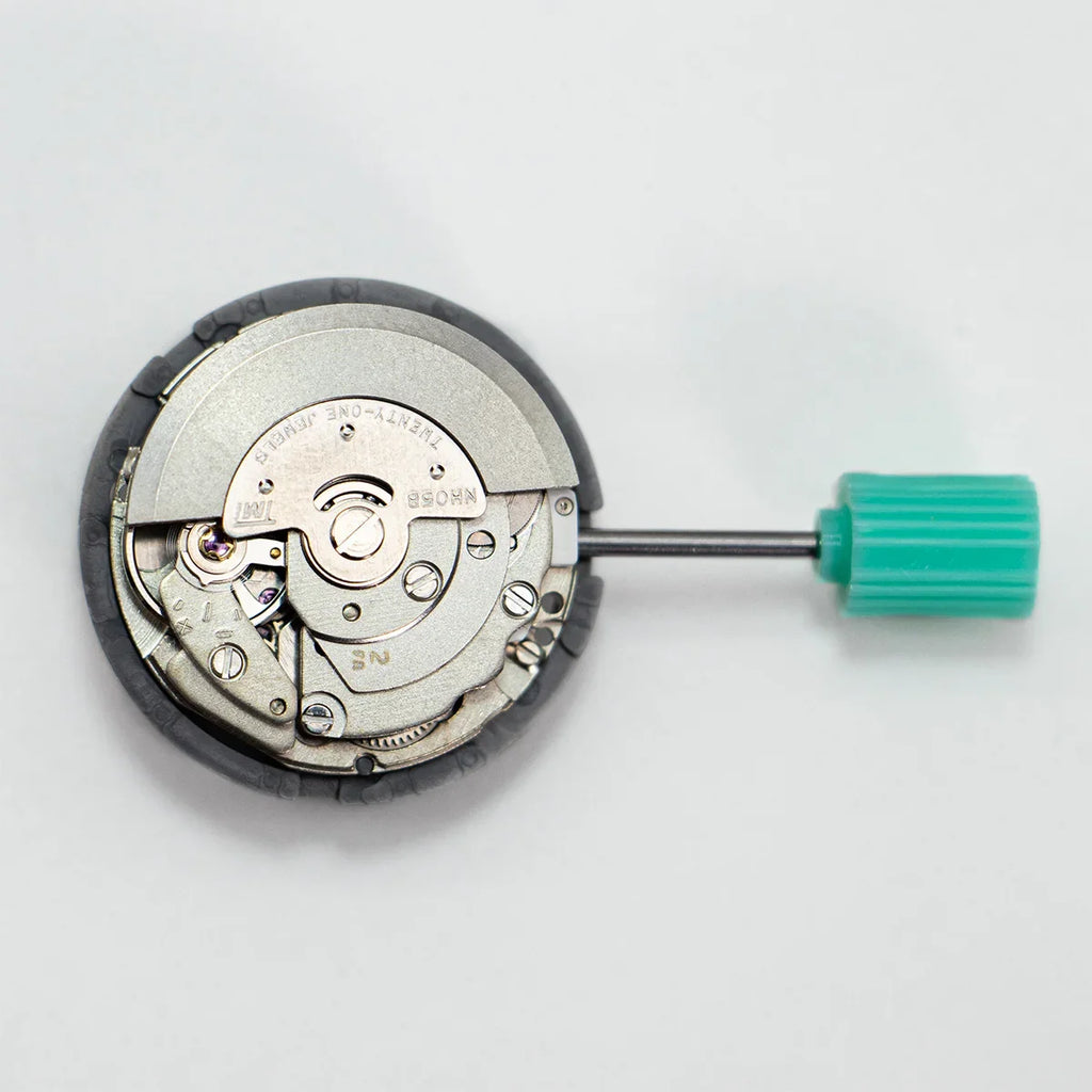 Japan NH05 NH05B Movement 3 Digit Calendar Movement Date Set High Accuracy Automatic Mechanical Watch Wrist Movement