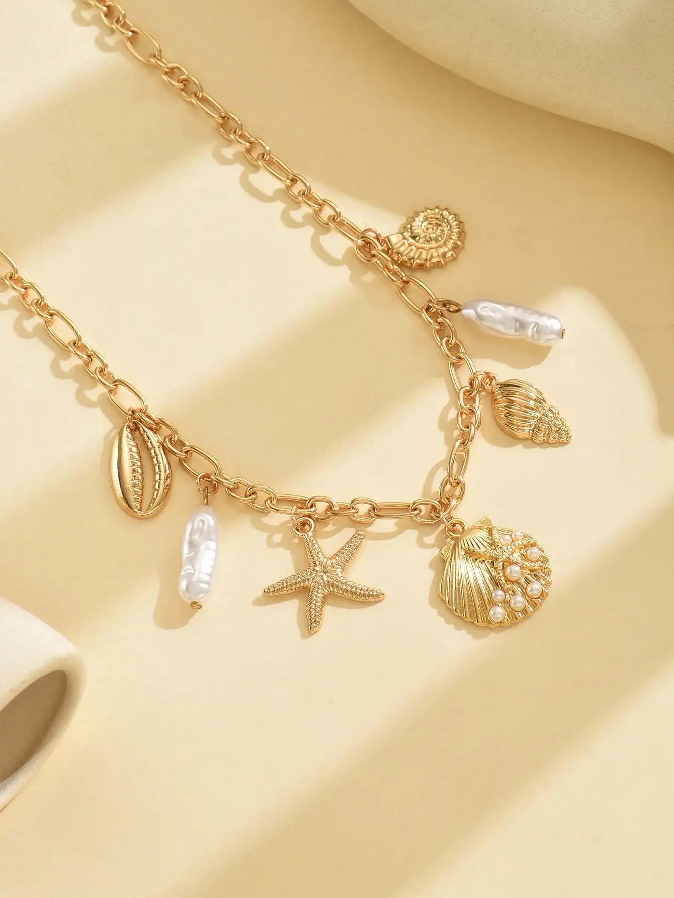 Gold Chain Necklace with Starfish, Shell & Faux Pearl Charms for Women Summer Vacation Jewelry