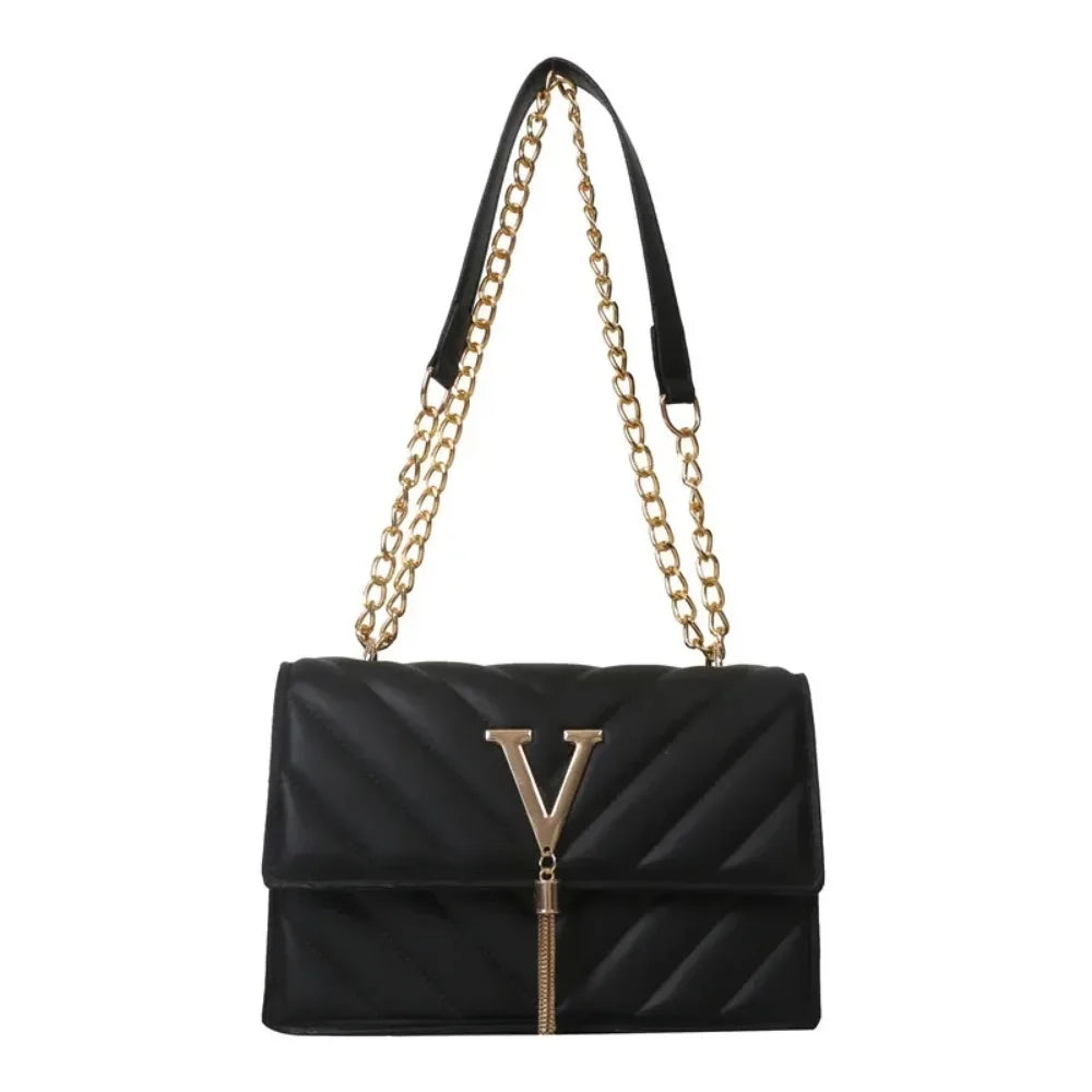 22*15*7cm Versatile Small V shaped Luxury Small HandBag Designer Women's Tote Bags Fashion Popular Chain Shoulder Crossbody Bag