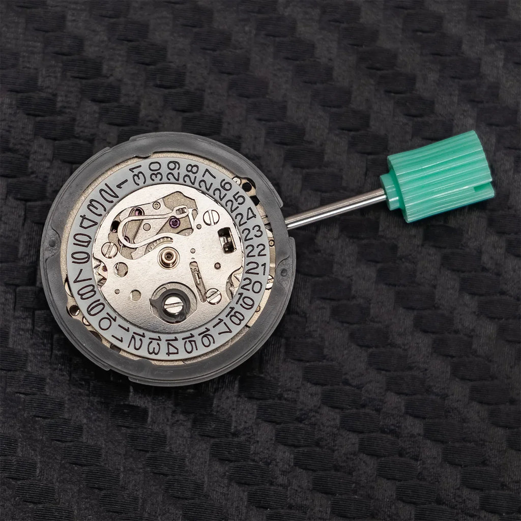 Japan NH05 NH05B Movement 3 Digit Calendar Movement Date Set High Accuracy Automatic Mechanical Watch Wrist Movement