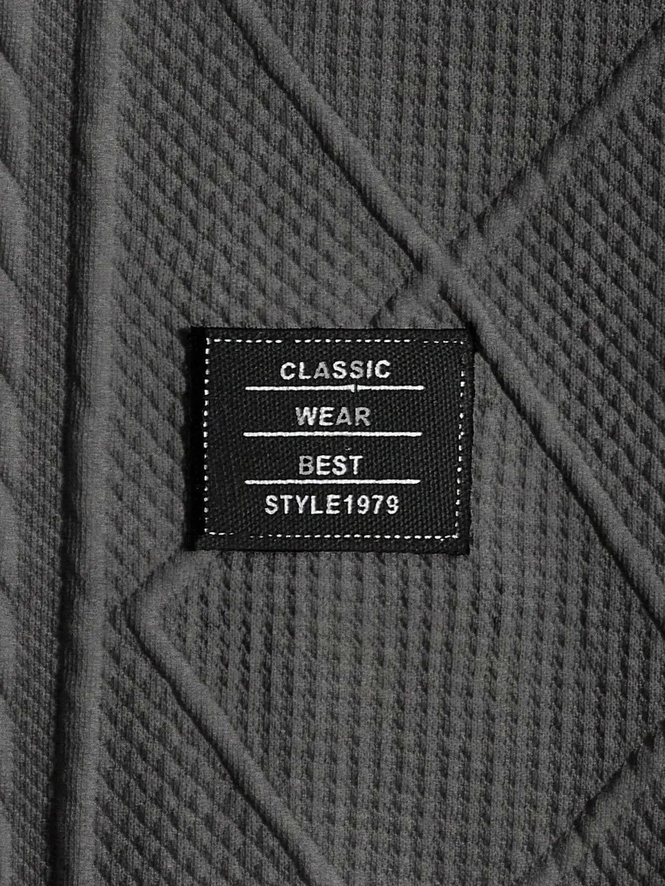 Gray Knitted Long Sleeve T-Shirt with Cable & Diamond Pattern, Casual Round Neck Design