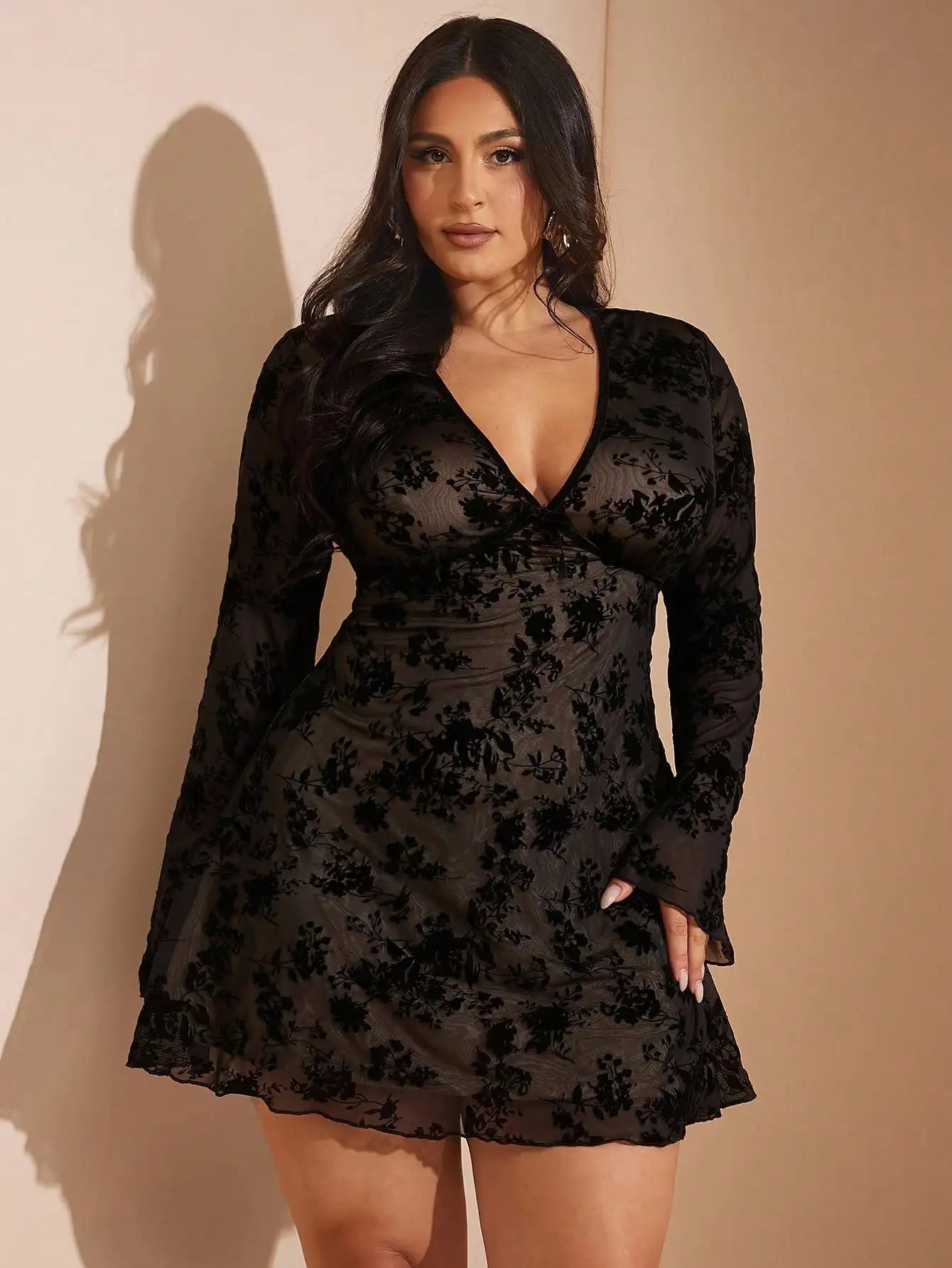 Plus Size V-Neck Green Embroidered A-Line Dress, Spring/Autumn/ Plus Size Black Dress/ Long Sleeve Plus Size Dress