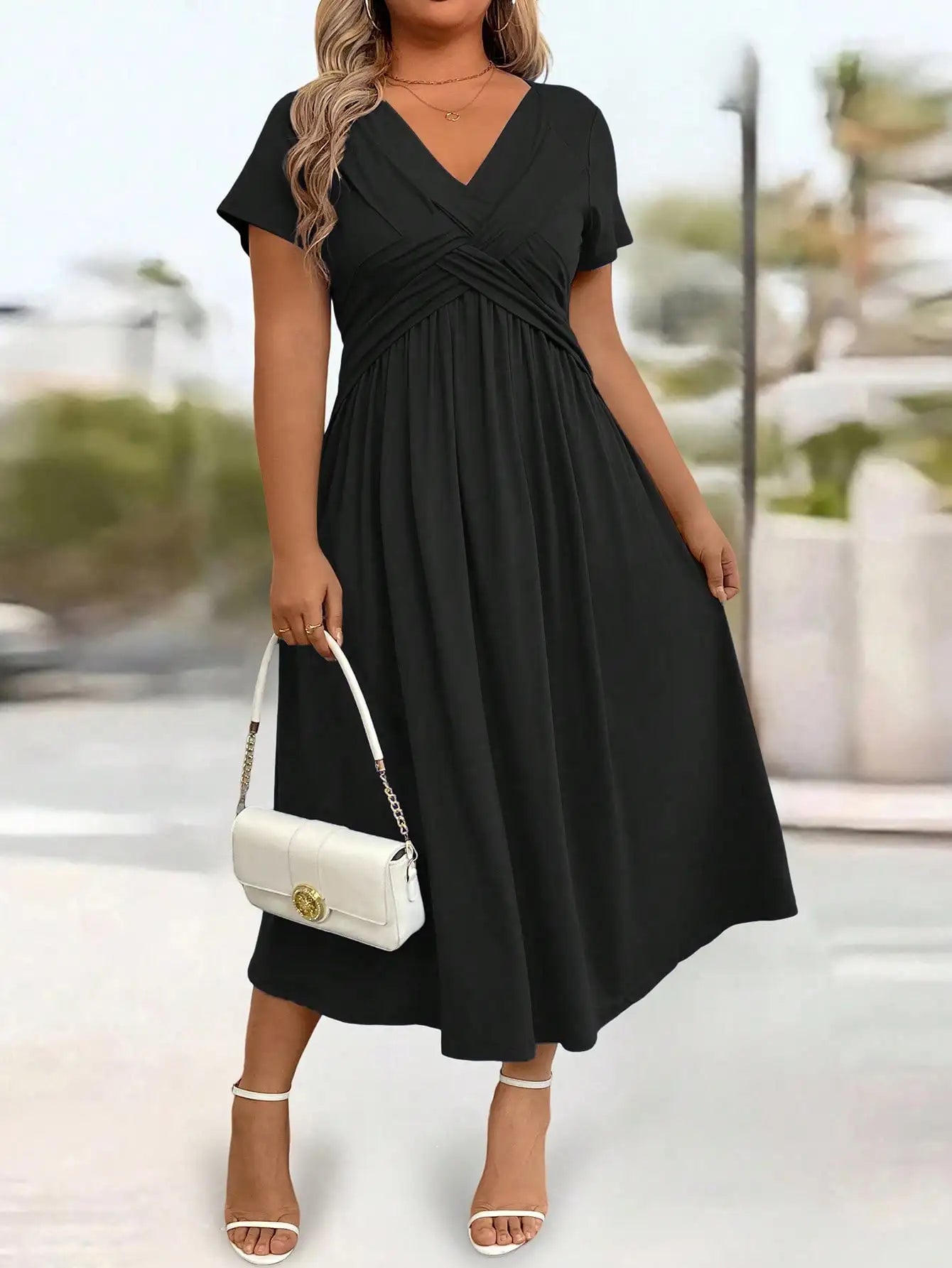 Plus Size V-Neck Twist Front Midi Dress with Pockets - Casual Black Women's Summer Outfit