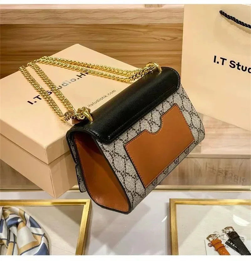 women Shoulder Bag High Quality genuine Leather Padlock Hand Bags Flap Messenger handbag Fashion Letter  purse BG8