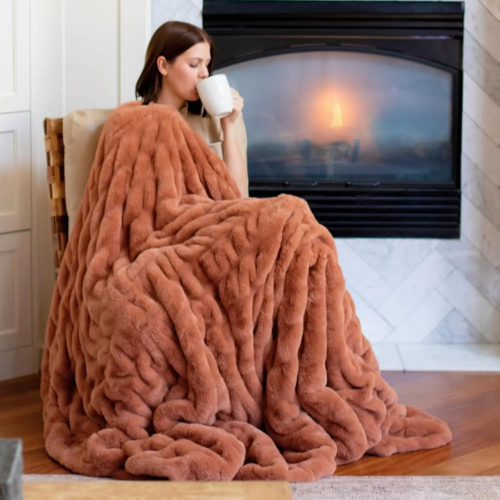 Ultra Soft Faux Fur Throw Blanket for Couch, Bed & Home - Fluffy, Warm & Luxurious Chic Collection (Medium, 50x60)