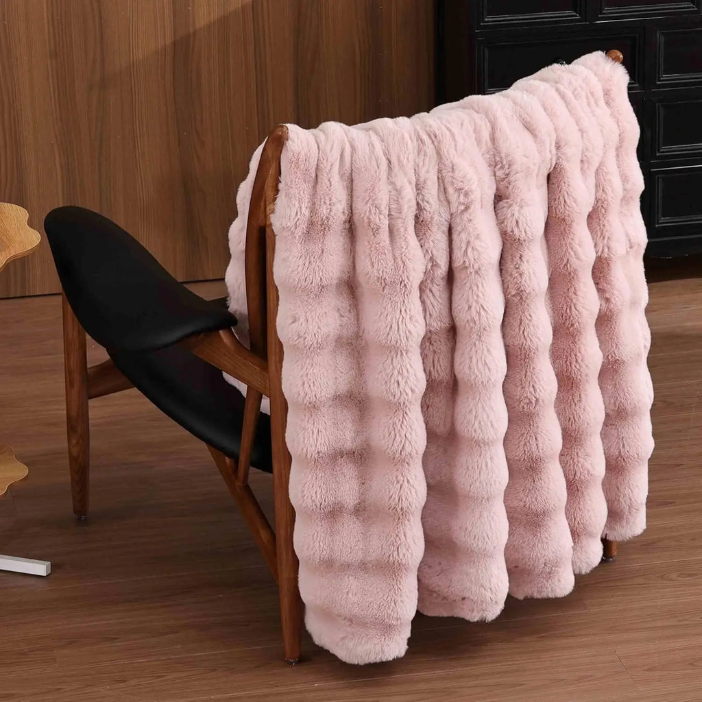 Light Pink Fluffy Faux Fur Throw Blanket 60x80, Soft and Warm for Bedroom Sofa Couch