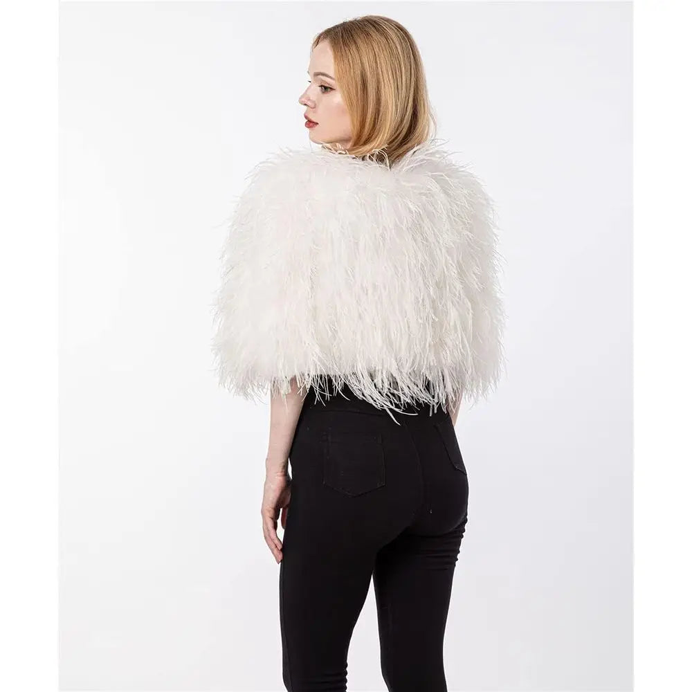 Elegant White Ostrich Feather Shawl - Luxurious Cape for Weddings and Parties