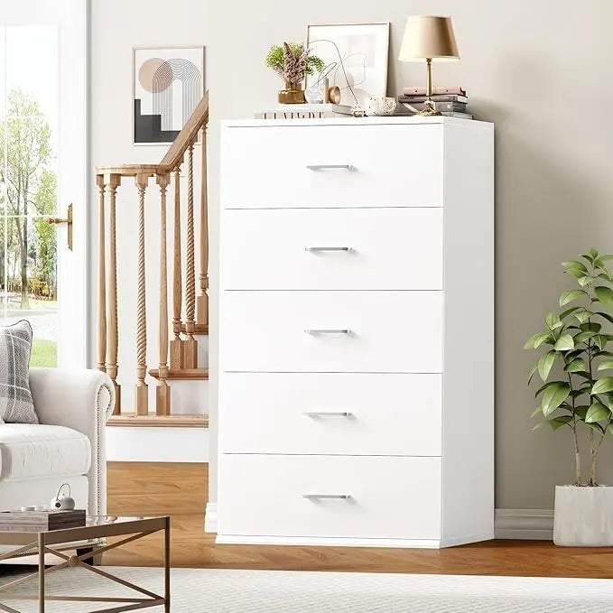 Modern Tall White Dresser with 5 Drawers, Metal Handles, Suitable for Living Room