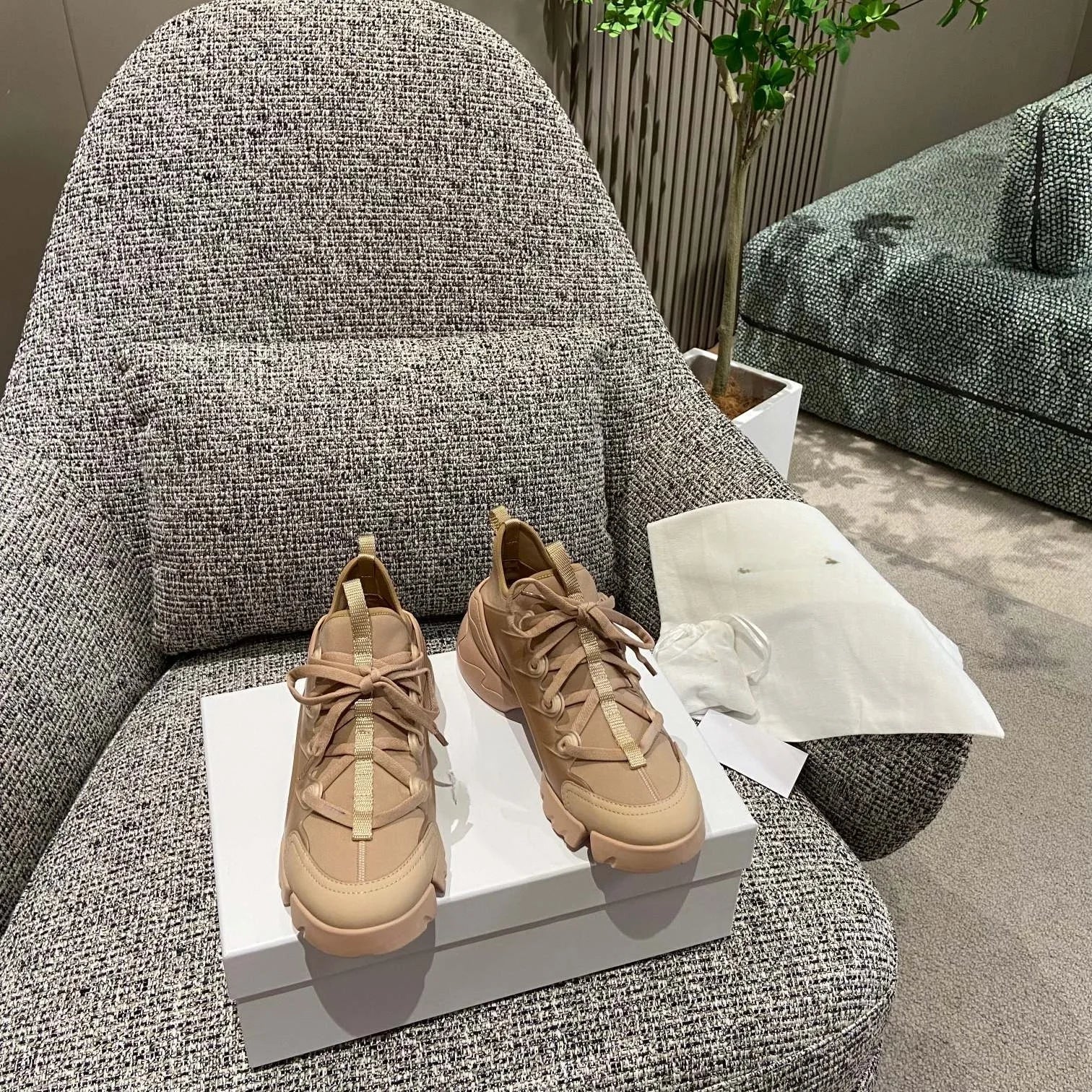 2025 Women's Luxury Brand Chunky Shoes, Thick Sole, Hidden Wedge Heel, Casual and Versatile Women's Shoes