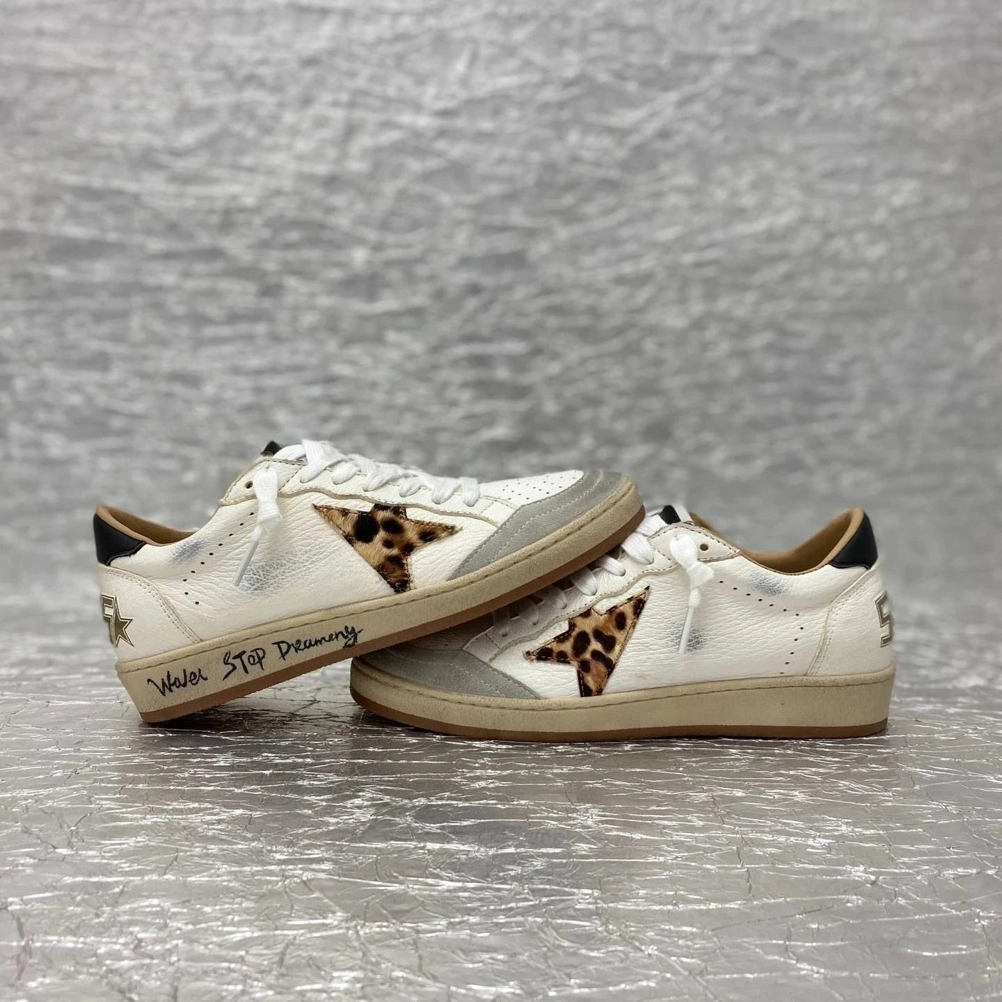 2025 Fall Winter Premium Genuine Leather Retro Star Sneakers for Men Women Comfortable Walking Shoes Fashion Trendy