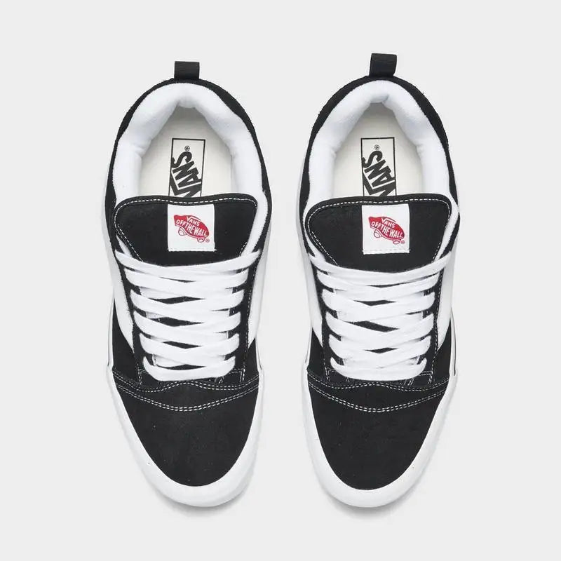 Vans Men's Classic Old Skool Skateboarding Sneakers Casual Sports Shoes for Everyday Wear and Active Lifestyle