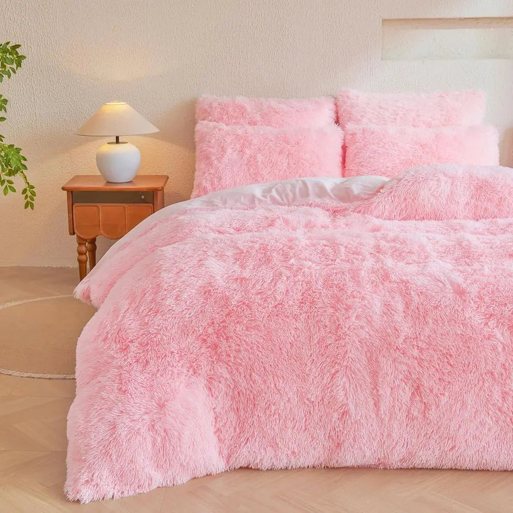 Luxurious Pink Faux Fur Duvet Set with 2 Pillowcases, King Size, Zippered Closure