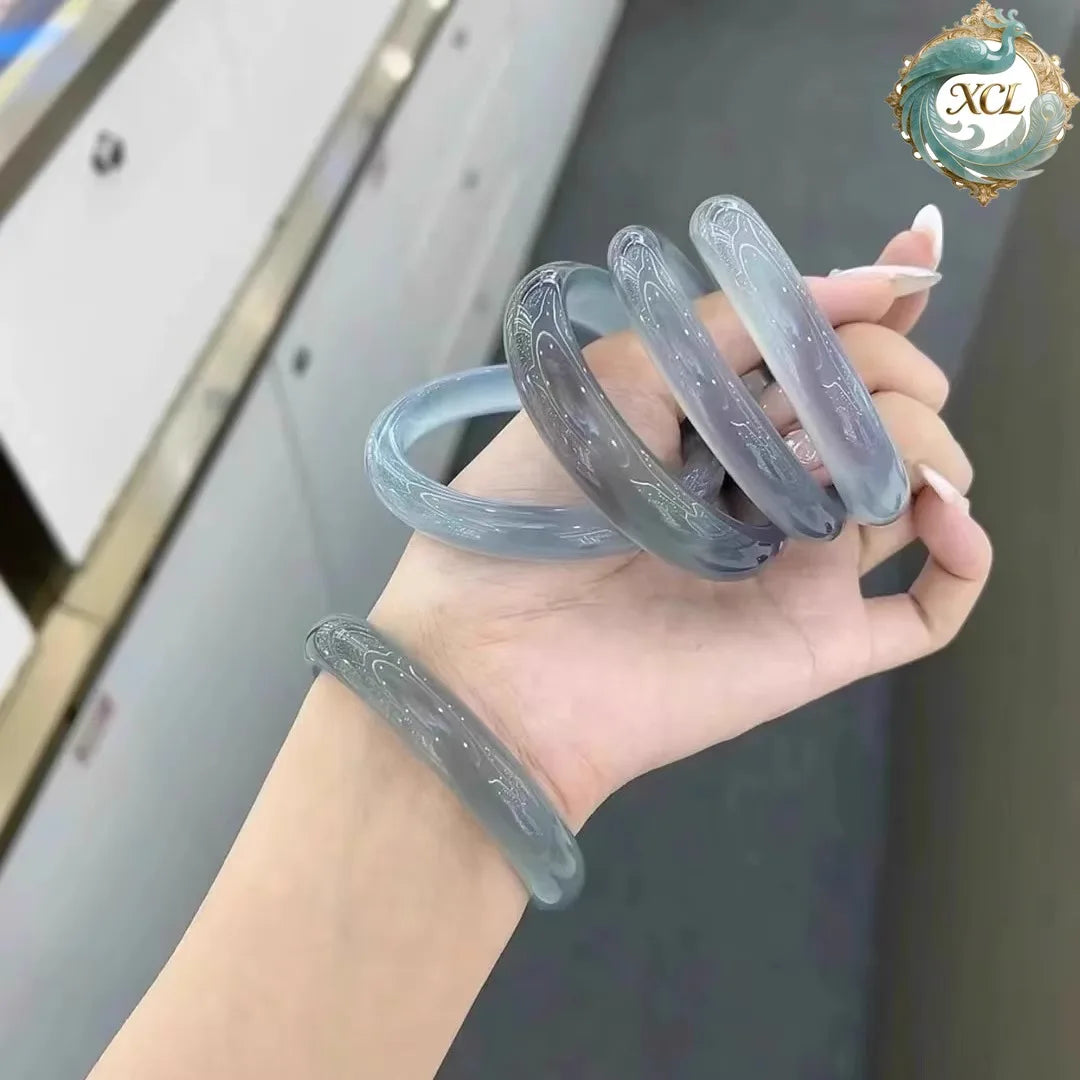 White Moonlight Lychee-Shaped Bracelet, Wome Natural Ice Chalcedony Jade Bracelet Exquisite Gemstone Jewelry Gift for Girlfriend