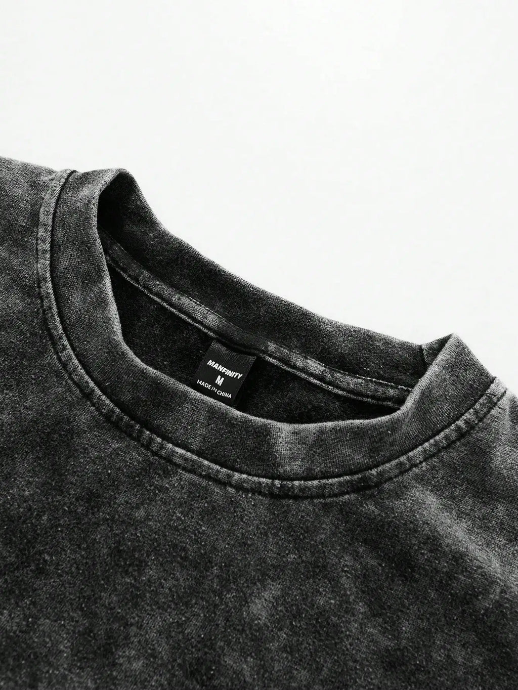 Distressed Black Oversized T-Shirt with 'Dare to Be Different' Print, Loose Fit Casual Streetwear