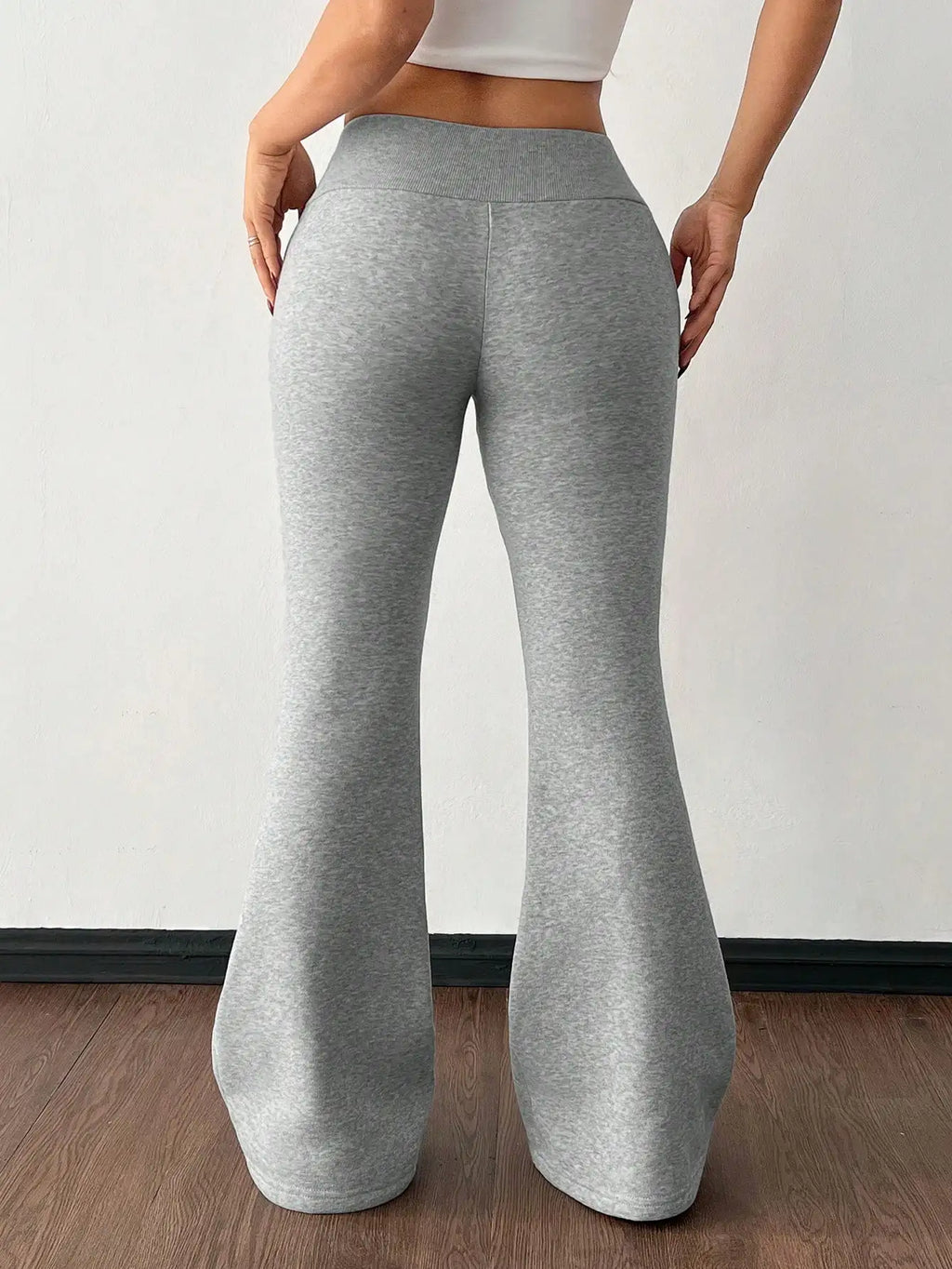 Plus Size Flared Sweatpants with Thermal Lining, Low Waist Drawstring, Casual Winter Pants for Women