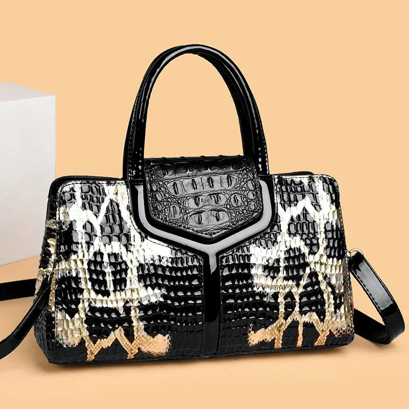 Luxury 2026 Crocodile Leather Tote, Women's High-Quality Pillow Bag, Large Capacity One Shoulder Handbag