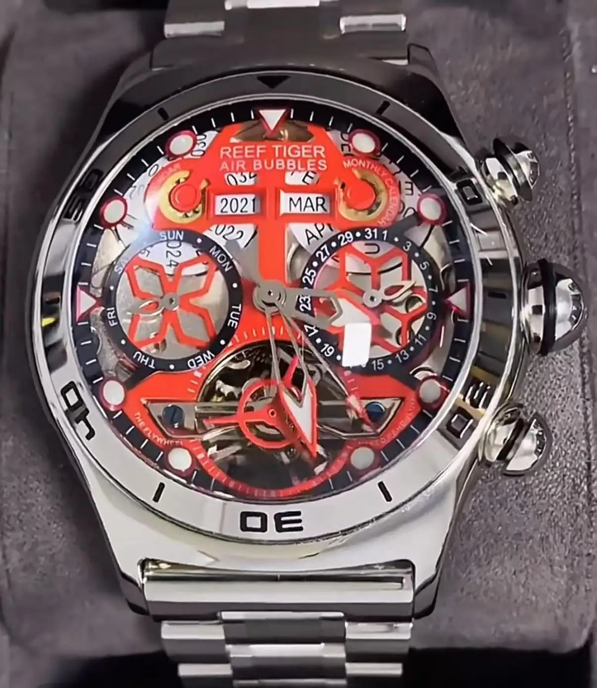 【REEF TIGER】 Men's watch with pure skeleton tourbillon, imported fully automatic mechanical watch for men