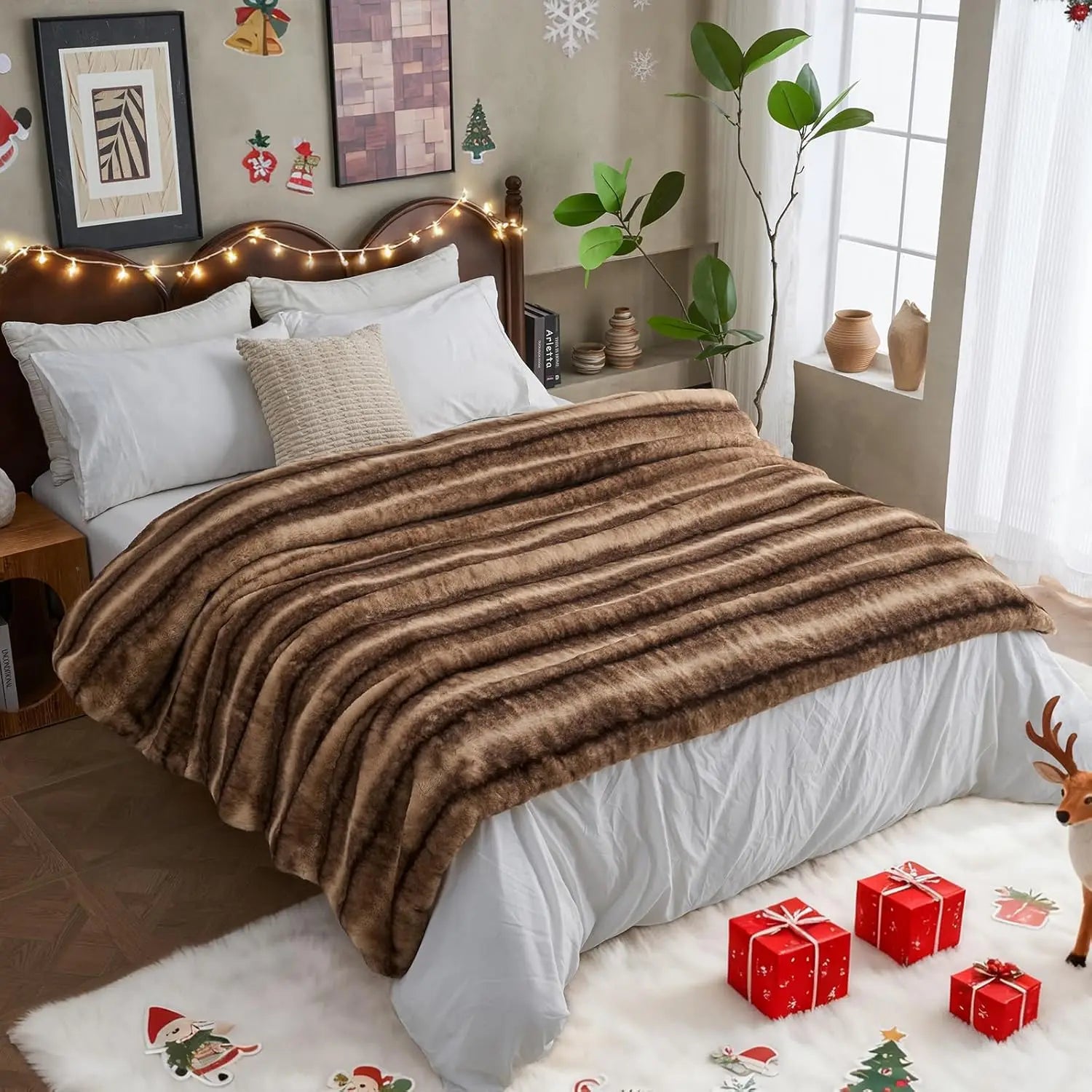 Soft Faux Fur Blanket - Warm Plush Throw for Couch, Bed, Living Room, Reversible Design, Brown 60x80 Inches