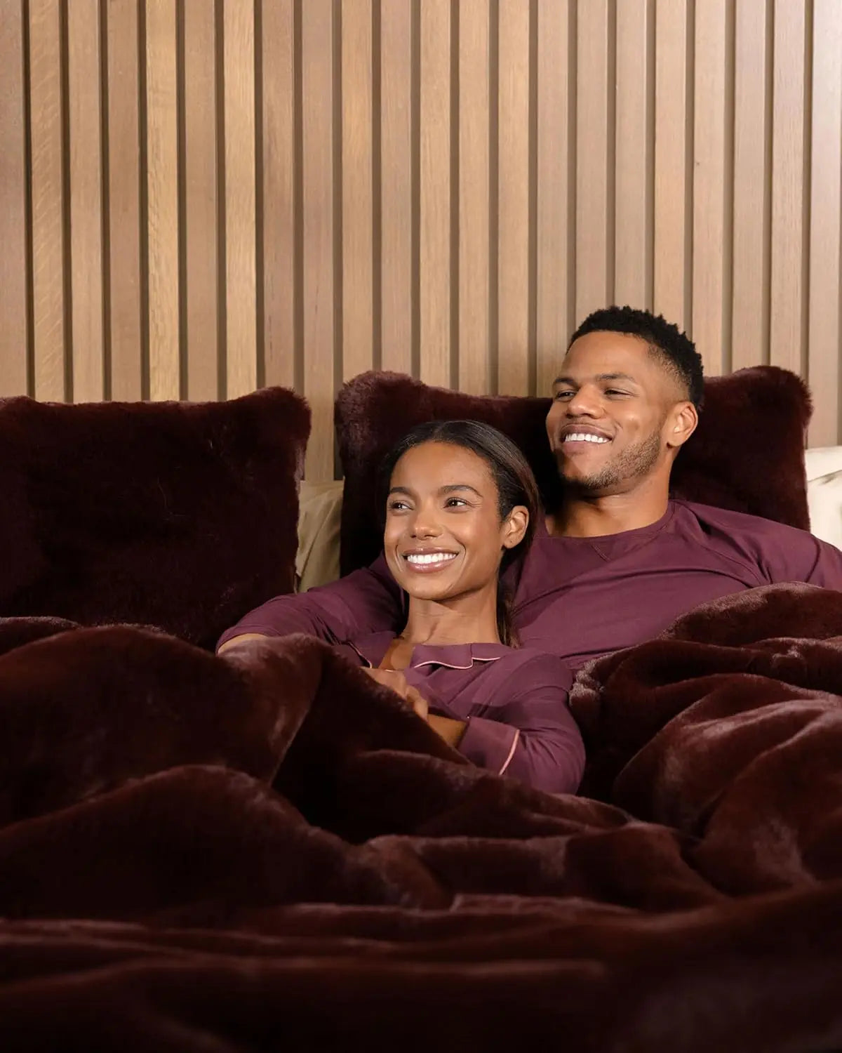 Ultra-Soft Faux Fur Throw Blanket - Thick & Cozy Oversized Design for Lounging or Sharing, Machine Washable, 60" x 50" Burgundy