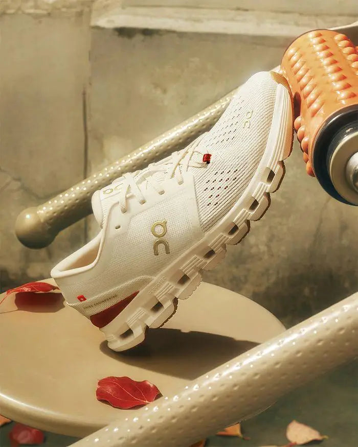 On | Men's Cloud X 4 Sneakers