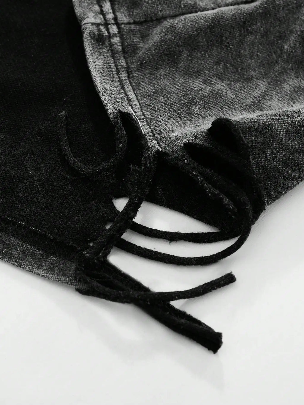 Distressed Black Oversized T-Shirt with 'Dare to Be Different' Print, Loose Fit Casual Streetwear