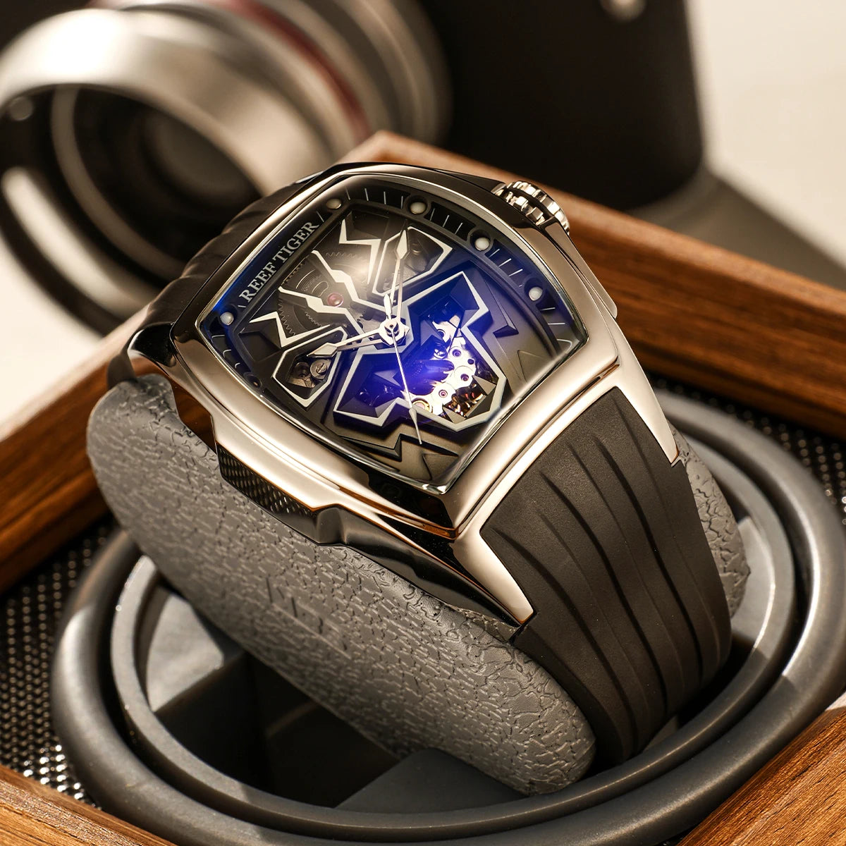 reef tiger brand men's fully automatic mechanical watches, business men's watches, men's sports watches