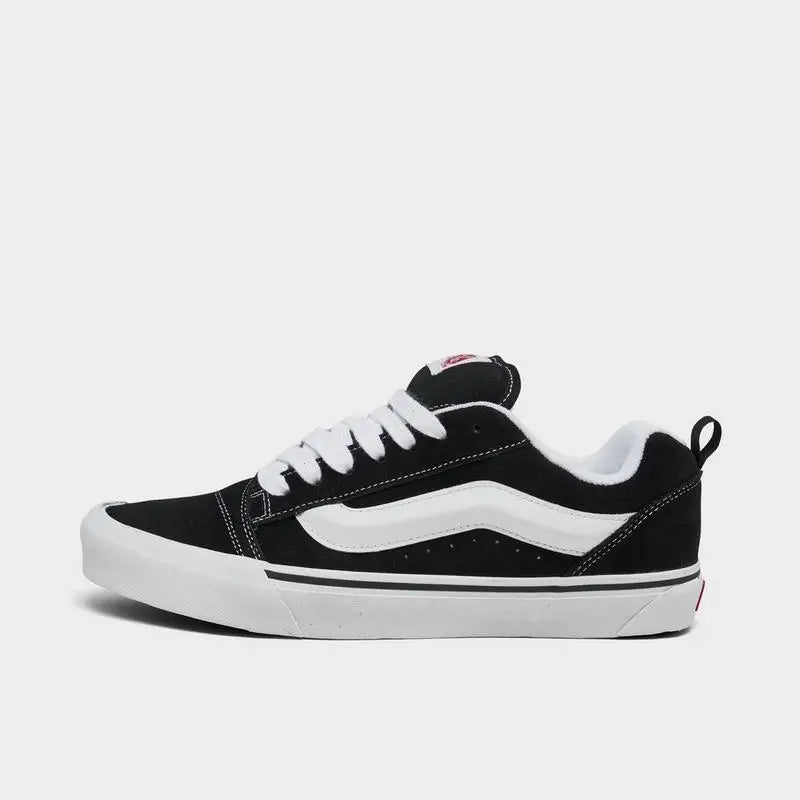 Vans Men's Classic Old Skool Skateboarding Sneakers Casual Sports Shoes for Everyday Wear and Active Lifestyle