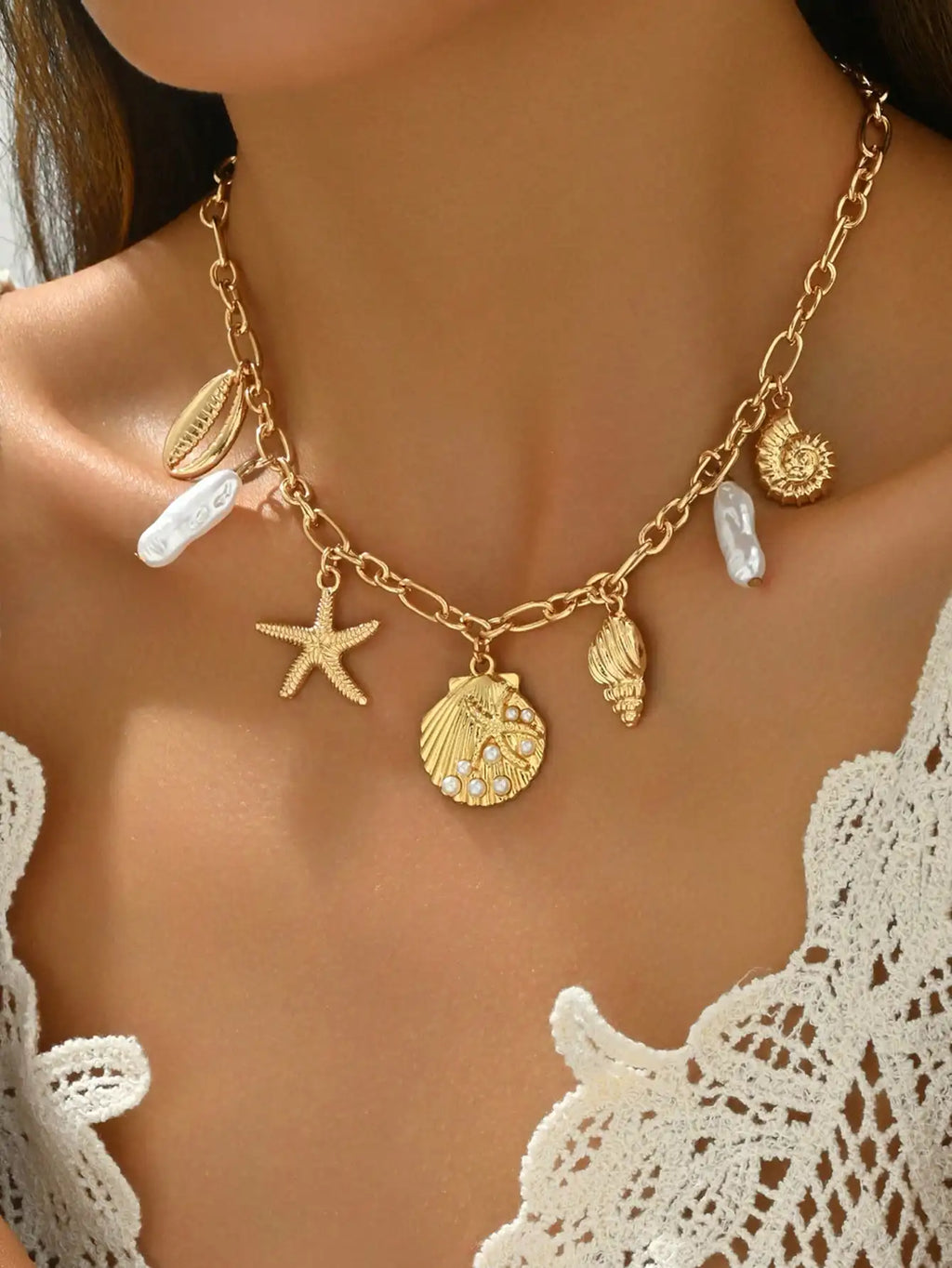 Gold Chain Necklace with Starfish, Shell & Faux Pearl Charms for Women Summer Vacation Jewelry