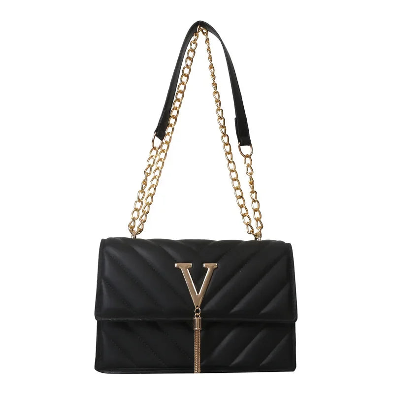 22*15*7cm Versatile Small V shaped Luxury Small HandBag Designer Women's Tote Bags Fashion Popular Chain Shoulder Crossbody Bag