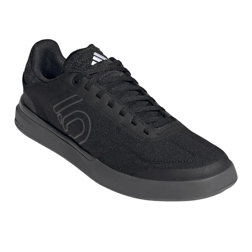 adidas | Sleuth Dlx Canvas Lace Up Sneakers