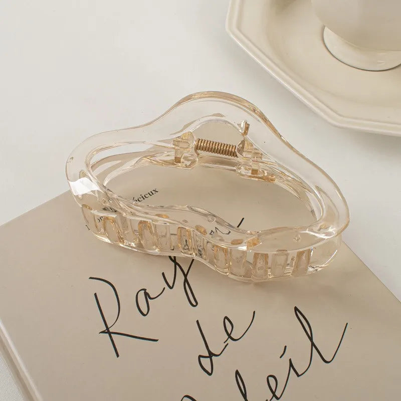 Irregular Hollow Out Hair Claws Clips Women Girls Tortoiseshell Large Crab Hair Clamps Barrettes Clips Hair Accessories Fashion